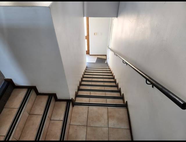 OFFICE PROPERTY TO RENT IN BOSKRUIN